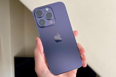 High demand Purple (zero scratches) iPhone 14 Pro