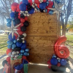 Spiderman backdrop/Decorations/Balloons