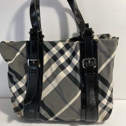 Bag / Purse / Handbag - Burberry Plaid $500