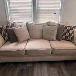 Cream/Olive Green Sofa Set