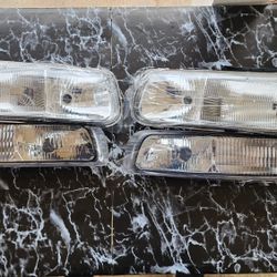 Chevrolet Tahoe 2000 2006 Headlights Brand New