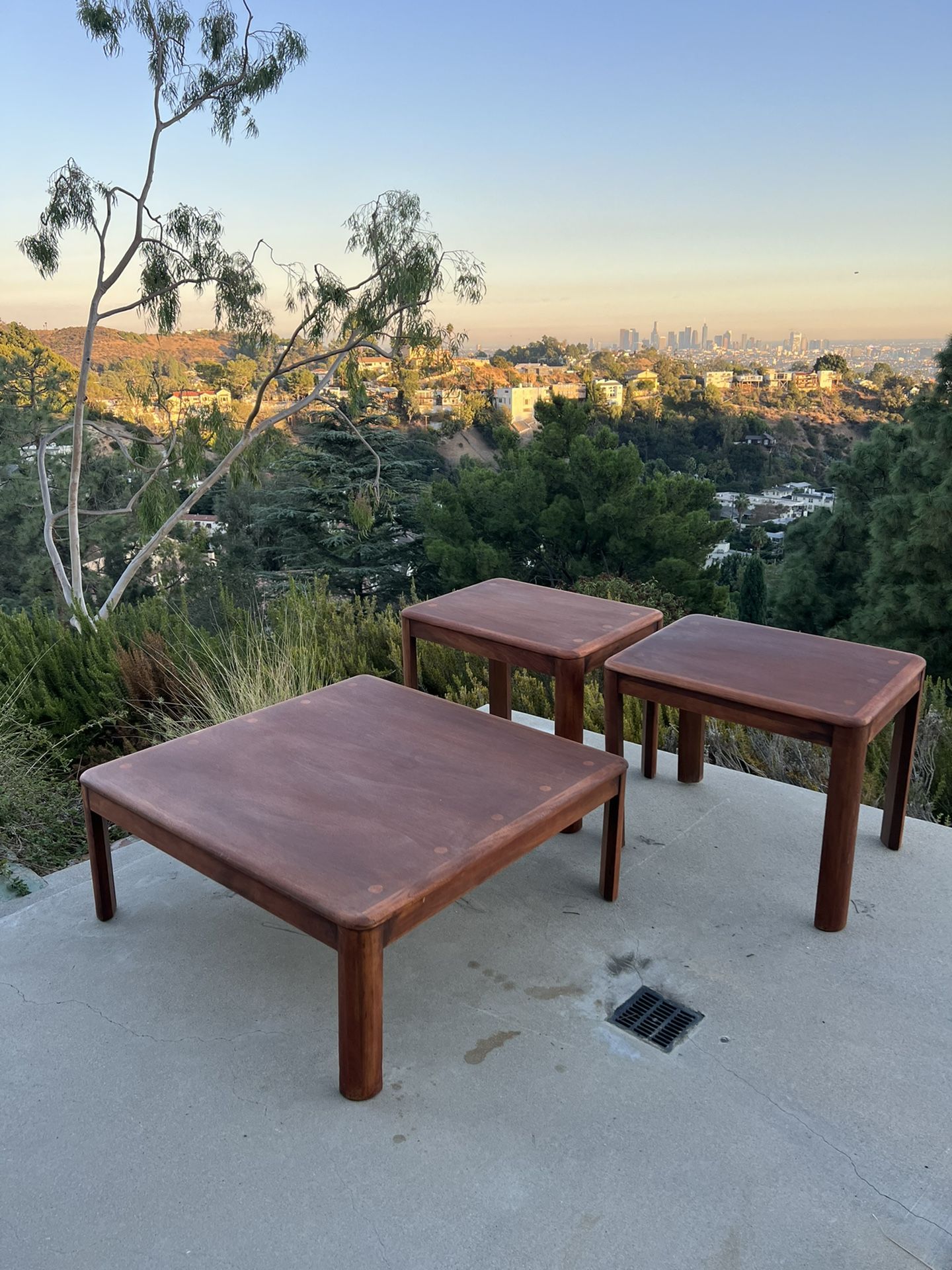 Vintage Lane Ovation Coffee And Side Tables