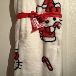 hello kitty christmas throw