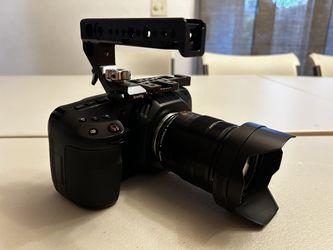 Blackmagic 4K With 12-60mm Lens