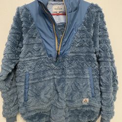 Women’s 100% Recycled Fleece by Passenger (XS, fits like S)