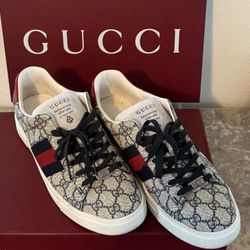 Gucci Men Shoes Size 9