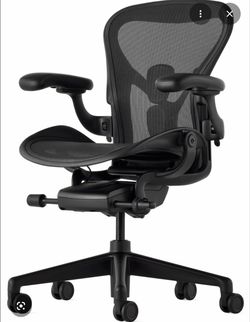 Herman Miller Aeron Remastered Ergonomic Task Chair Size b