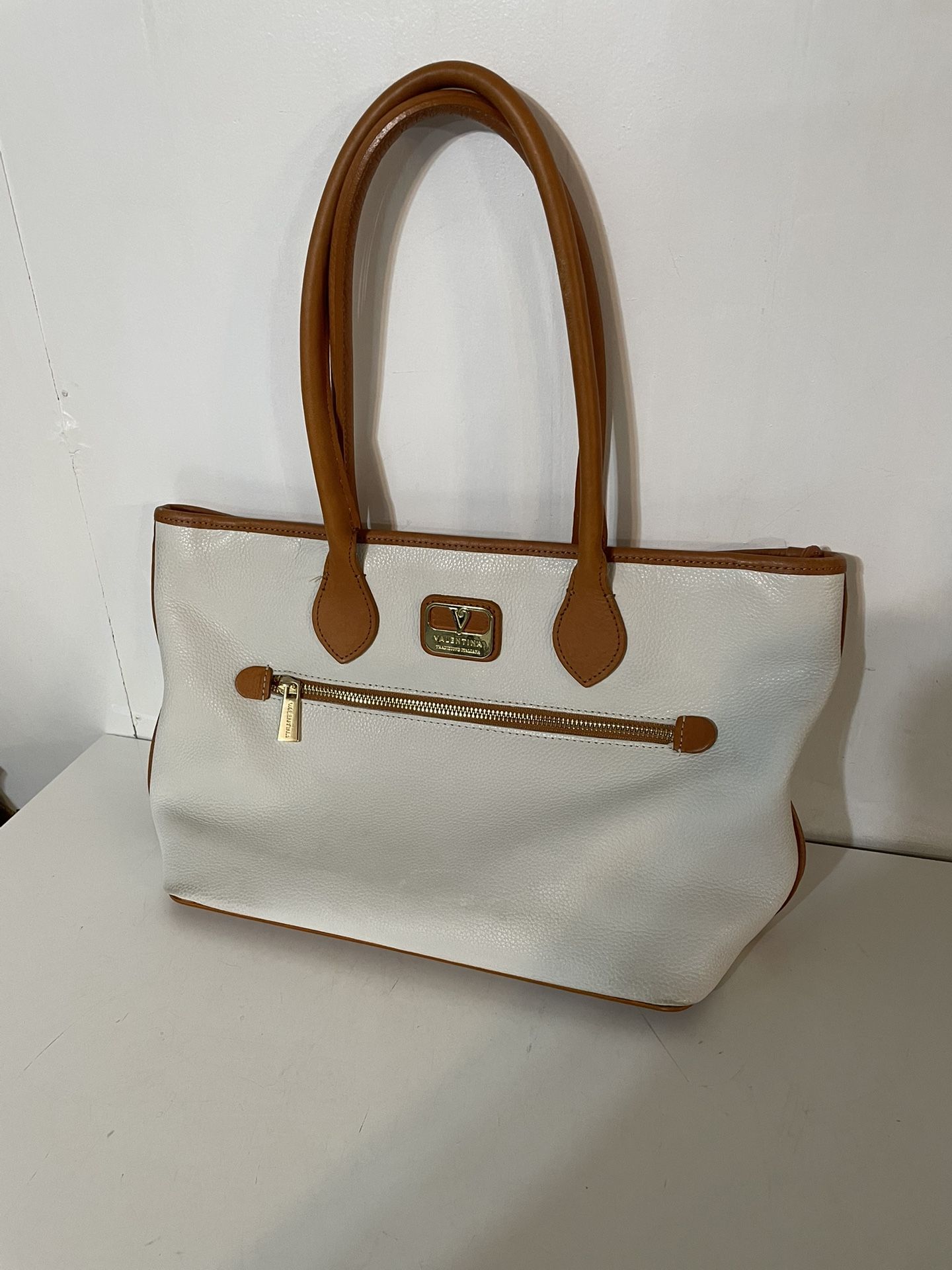 Beautiful Purse Like New