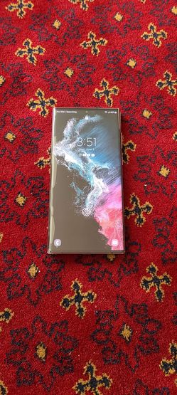 Samsung Galaxy S22 Ultra Purple