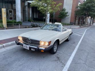 1984 Mercedes-Benz SL-Class