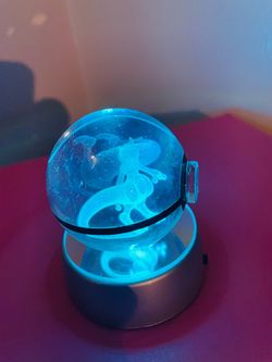 Mewtwo Crystal Pokeball LED Night Light