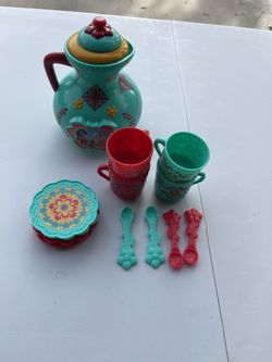 PRINCESS ELENA TEA SET