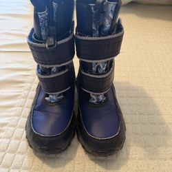Lands end Boys Snow Boots Size 2