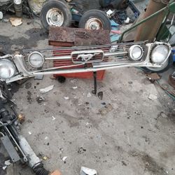 1966 MU.\NSTANG G T GRILL and Lights