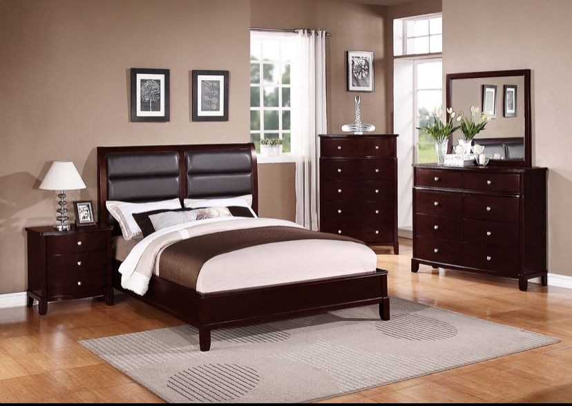 Complete Bedroom Set. Cherry Color. Very Nice Quality.