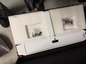 Photo booth equipment