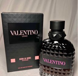 Valentino born in roma colonge