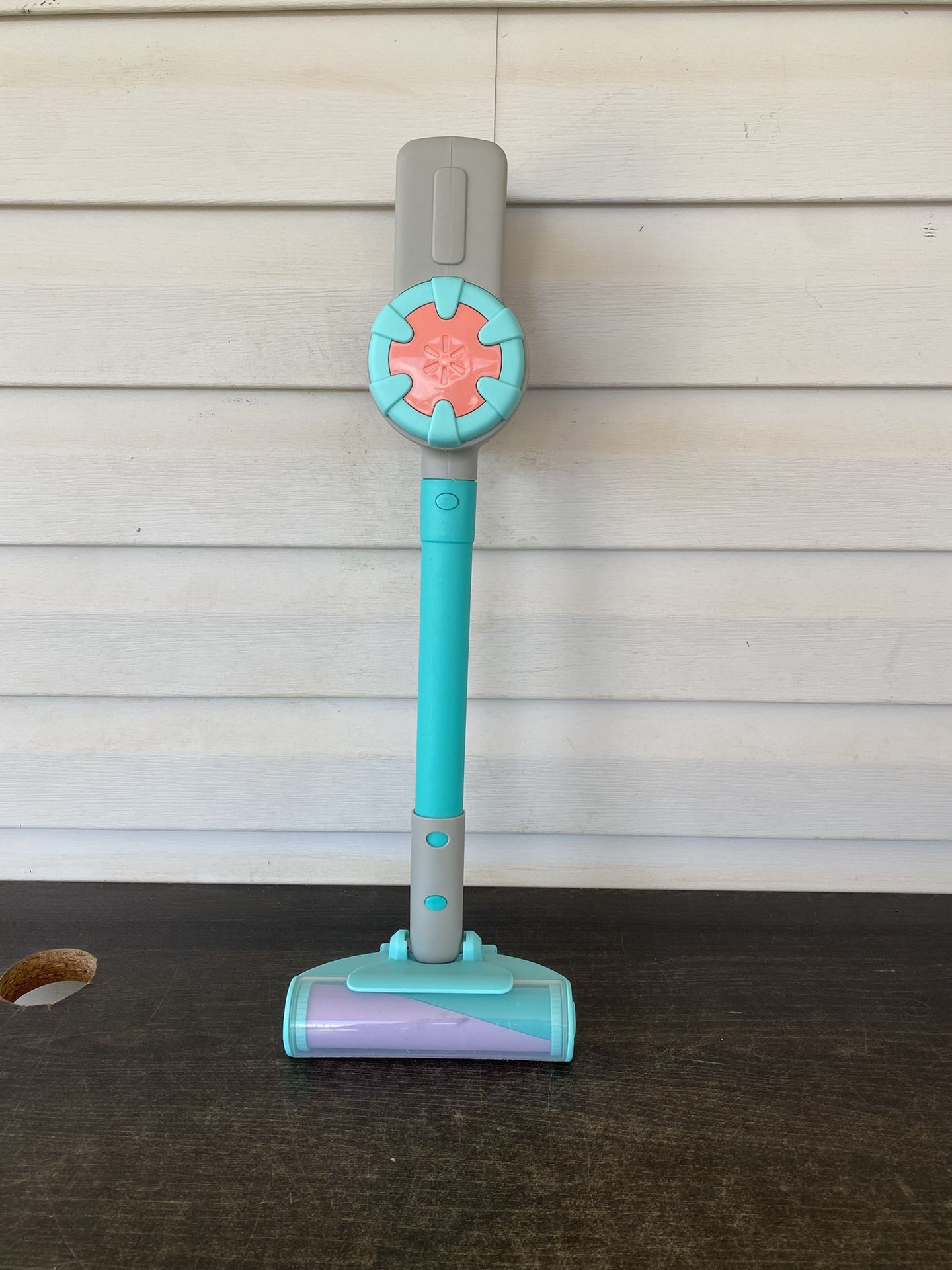 Kids Play Toy Vacuum, Multi-colored