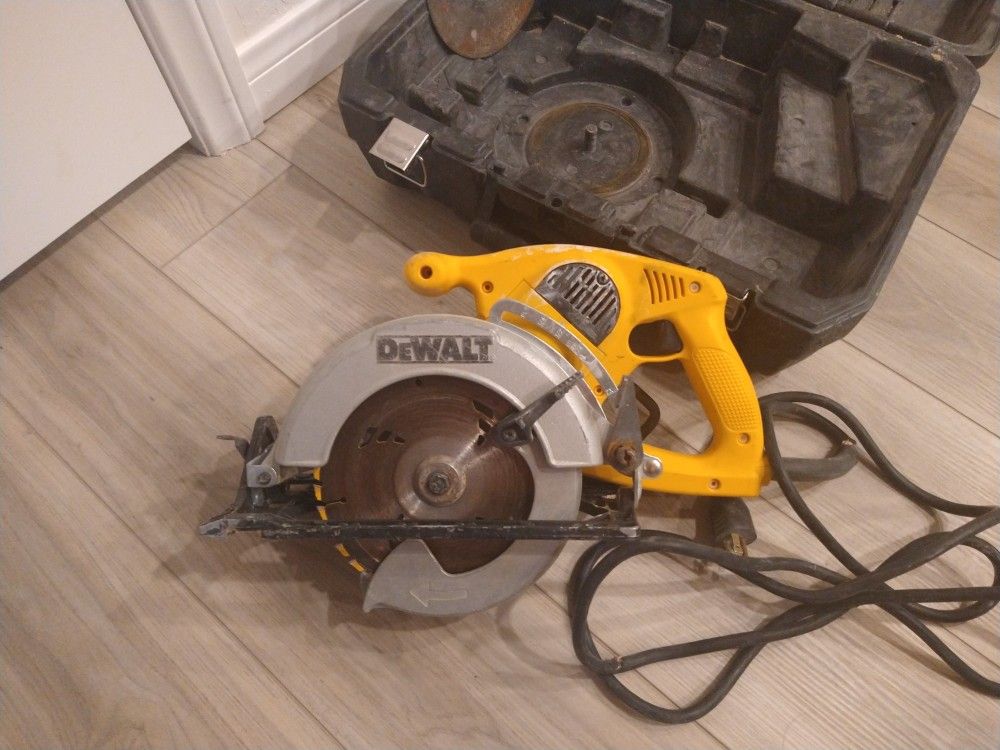 Electric Skill Saw