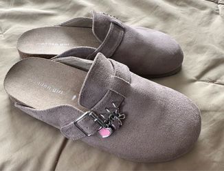 taupe suede clogs are the Madden Girl Prim size 3