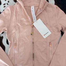 Lululemon Define Cropped Jacket