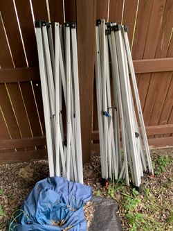 Canopy stilts
