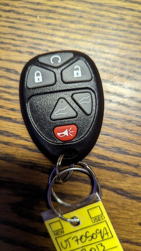 GM/GMC/CHEVY KEYLESS ENTRY TRANSMITTER 