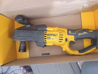 DeWalt stud drill