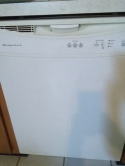 Frigidaire dishwasher