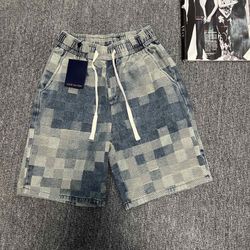 LV shorts