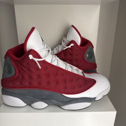 Jordan 13 “flint” Size 11 VNDS