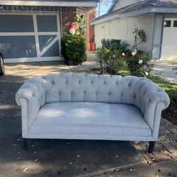 Antique Tufted Settee 