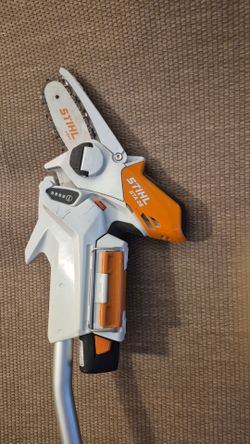 Stihl Trimmer/Pruner Tool+Battery+Pole