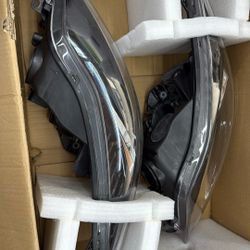 2012-2014 Ford Focus Headlight Assembly 