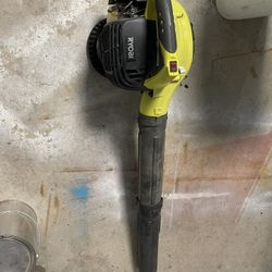 Ryobi 4 Cycle Gas Blower