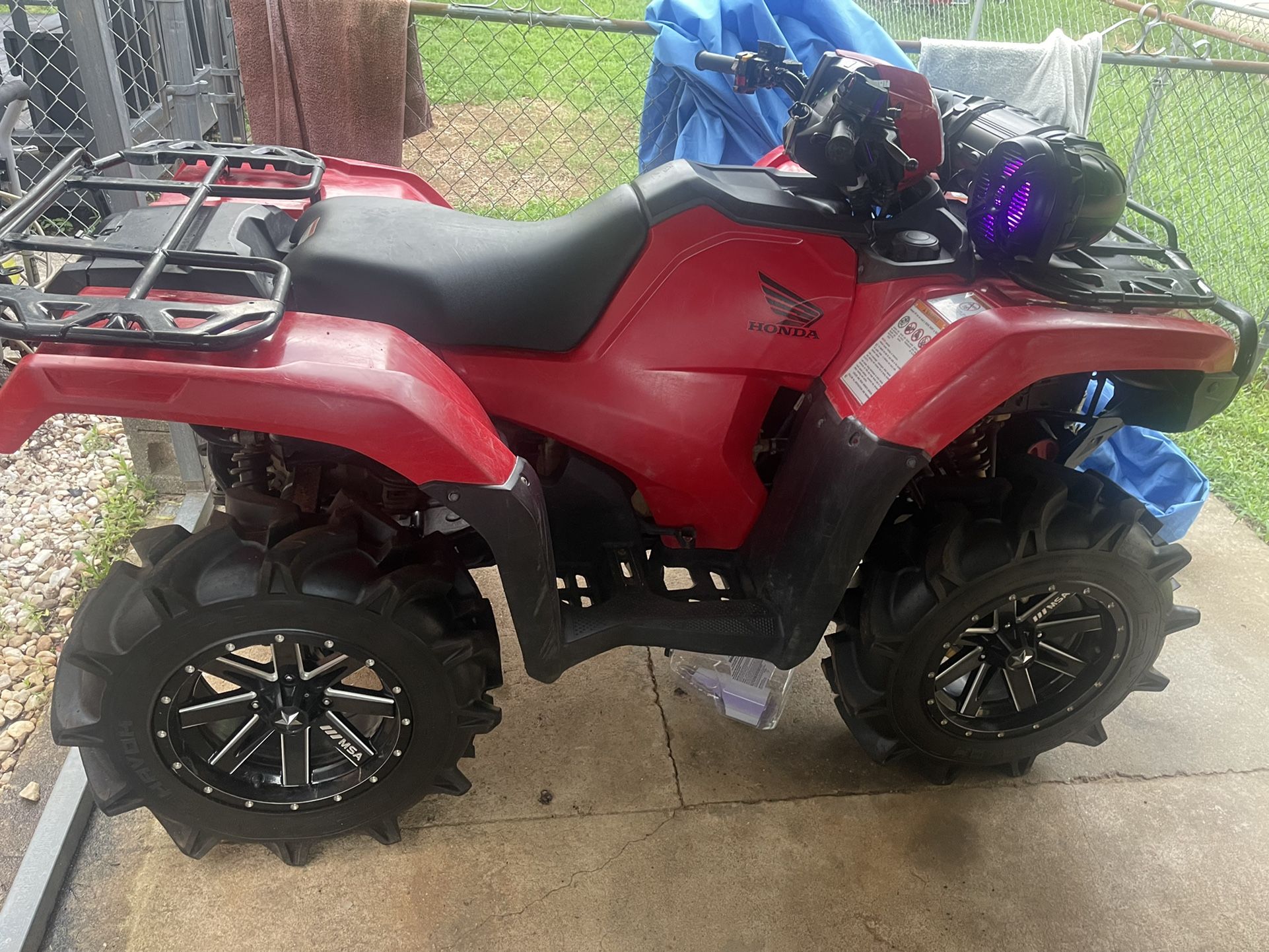 2015 Honda 500 With Bluetooth Speaker