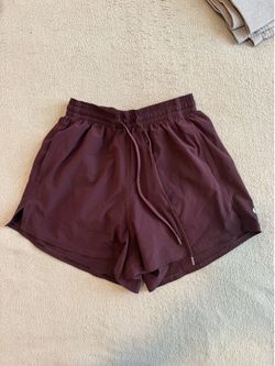 Lulu Lemon Women’s  Shorts