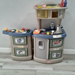 Little tikes Play Kitchen For Toddlers 