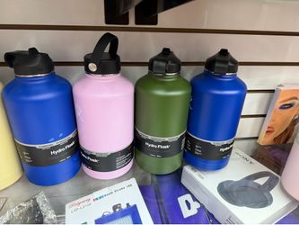 Hydro flask 64 oz