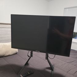 Element 32" Smart LED TV