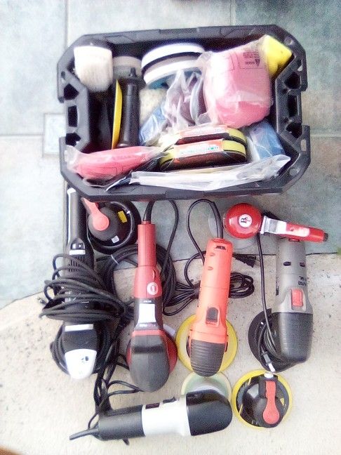 Attention Auto Detallers, I'm Selling Auto detailing Equipment And Five Or Six Buffer's In Excellent Condition.Practecly New They Were Barley Used.