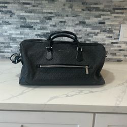 MICHAEL kORS. Travel Bag