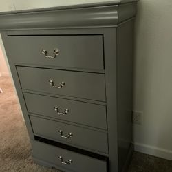 Grey Dresser 