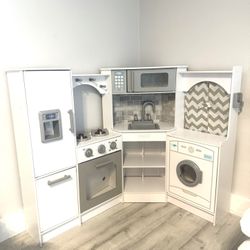 KidKraft Ultimate Corner Wooden Play Kitchen