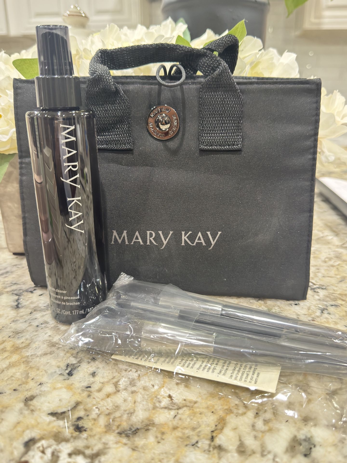Mary Kay Brush Collection