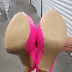 Cute Pink Stilettos 9.5