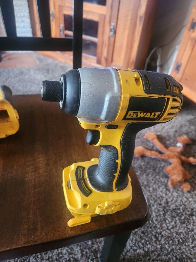 20 V Max