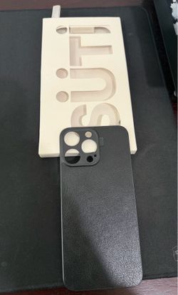 Suti iPhone 15 pro max case