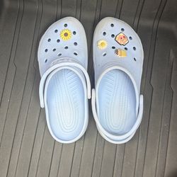 Crocs! Sizes 6-8