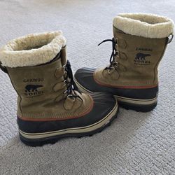 Caribou Snow Boots 11"